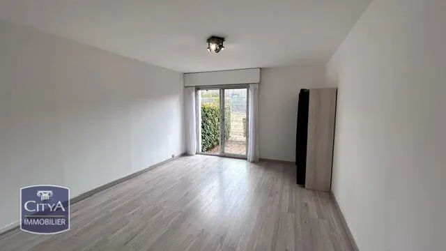 Photo 2 Appartement 1 pièce 30m²