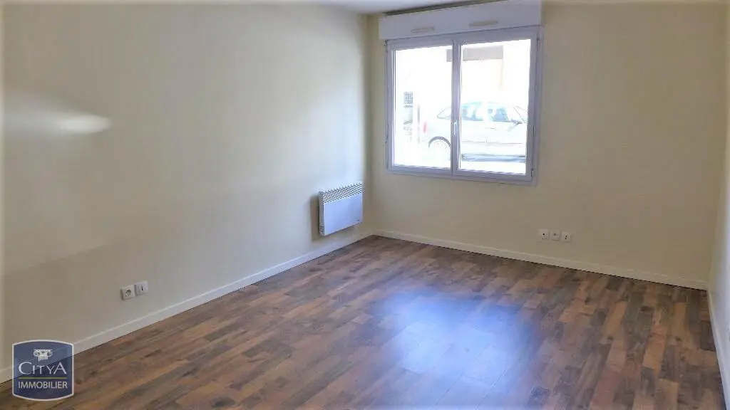 Photo 2 Appartement 1 pièce 27.26m²