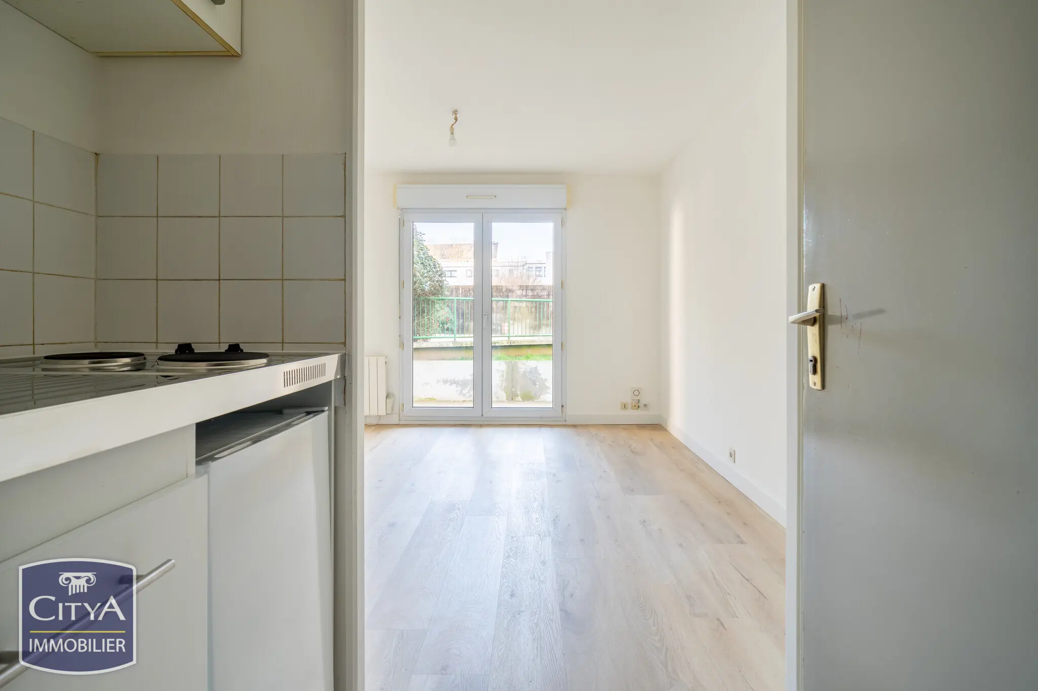 Photo 4 Appartement 1 pièce 17.7m²