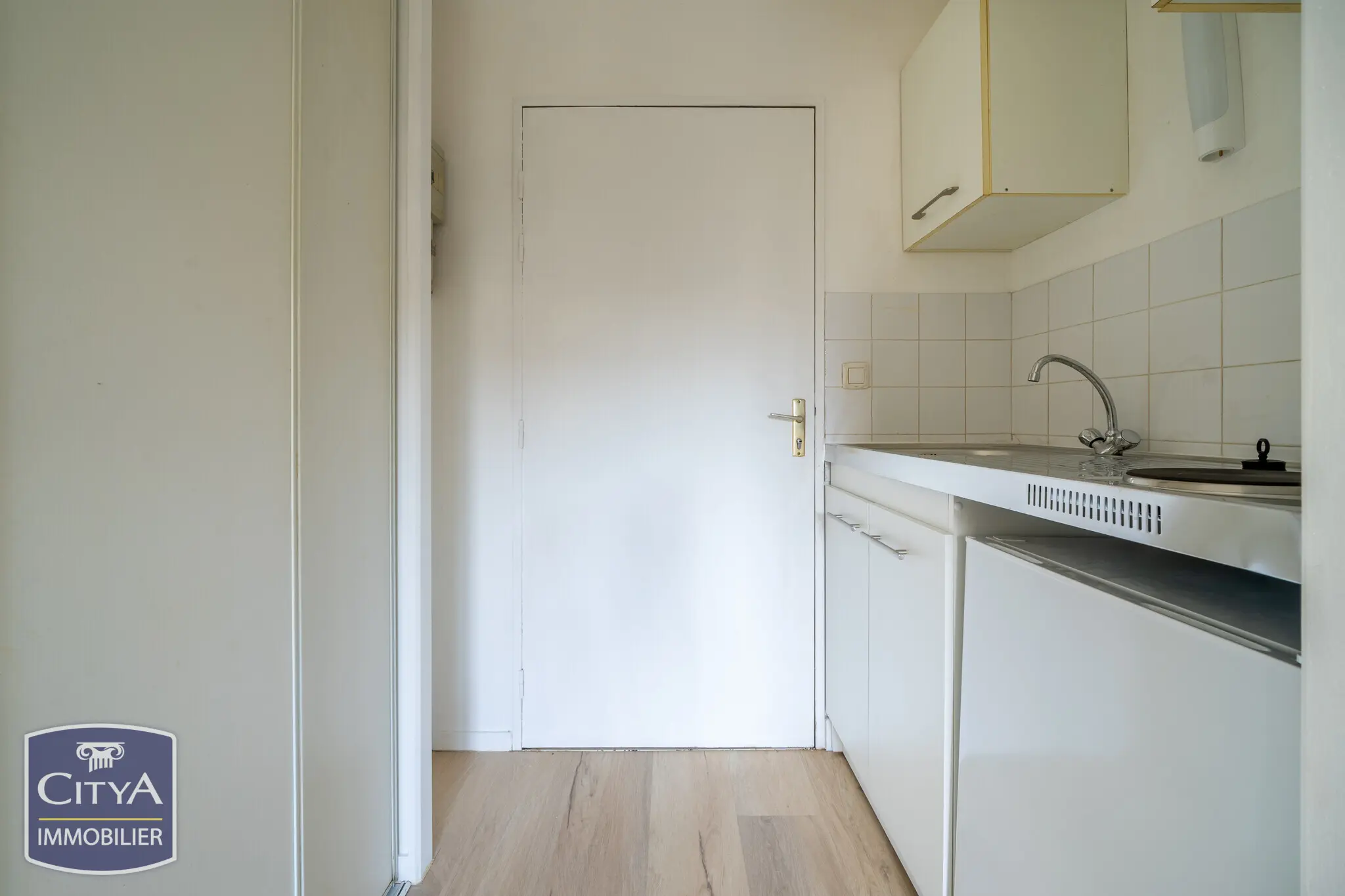 Photo 3 Appartement 1 pièce 17.7m²
