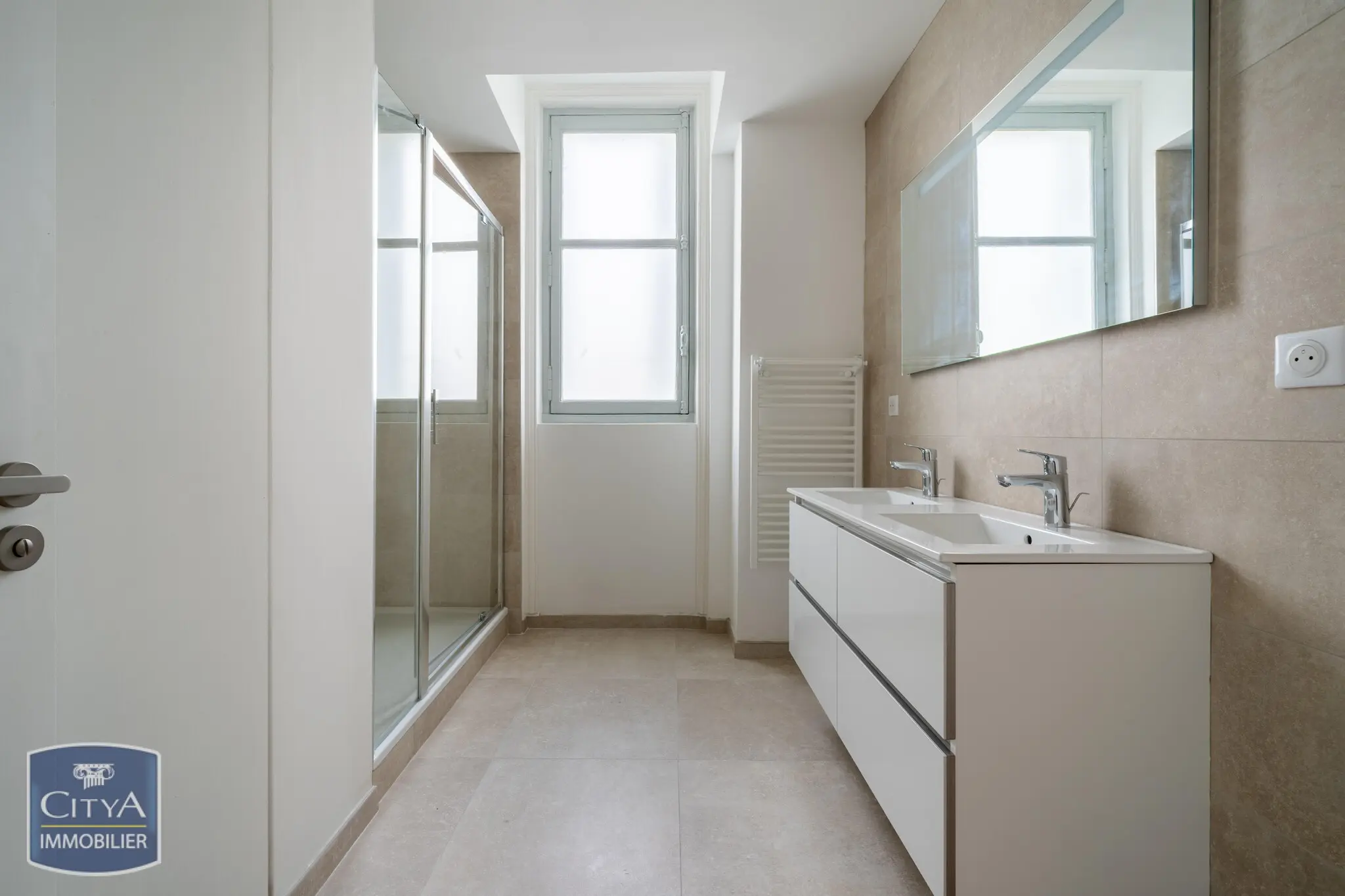 Photo 5 Appartement 5 pièces 141.21m²