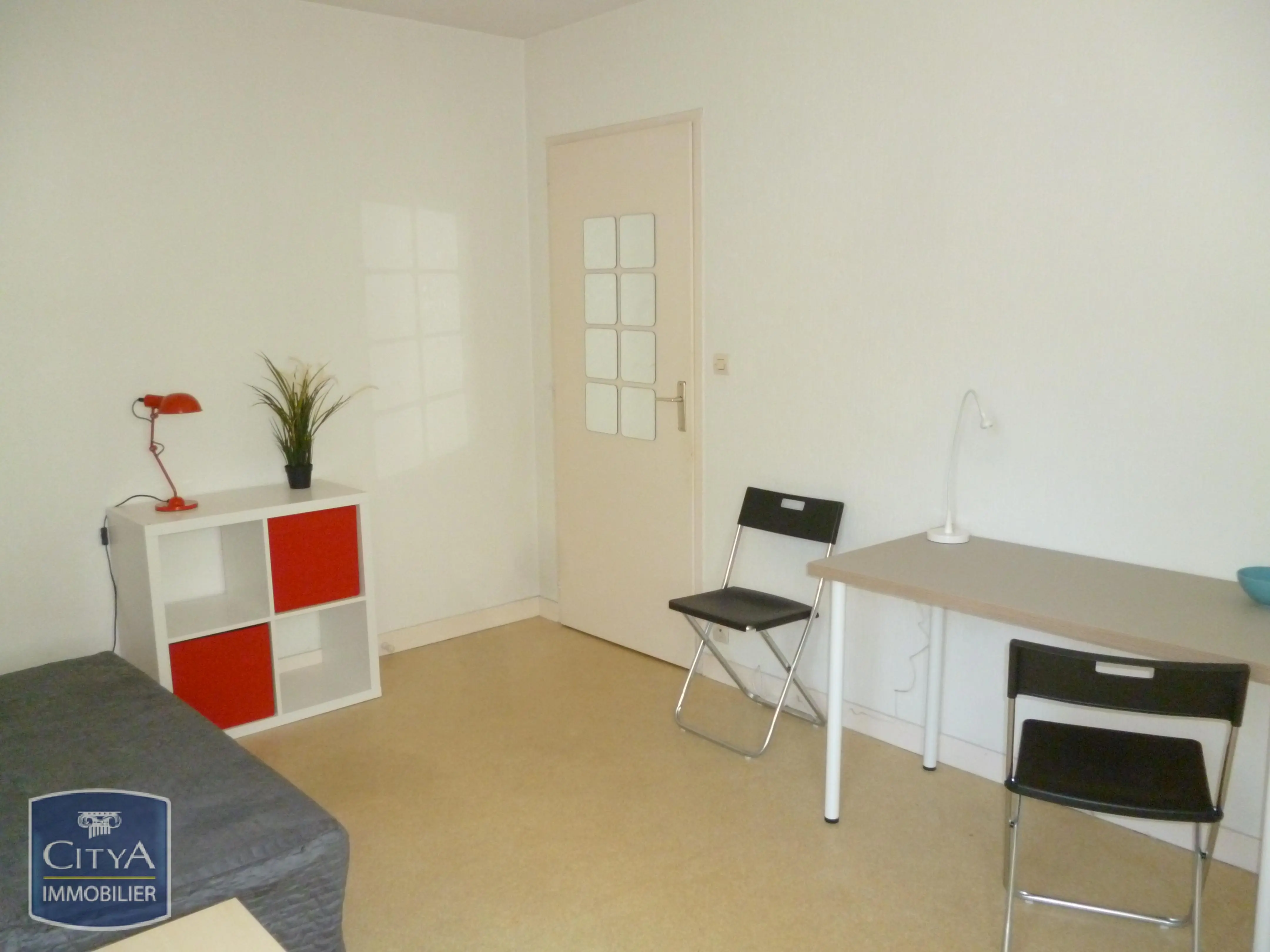 Photo 2 Appartement 1 pièce 20m²