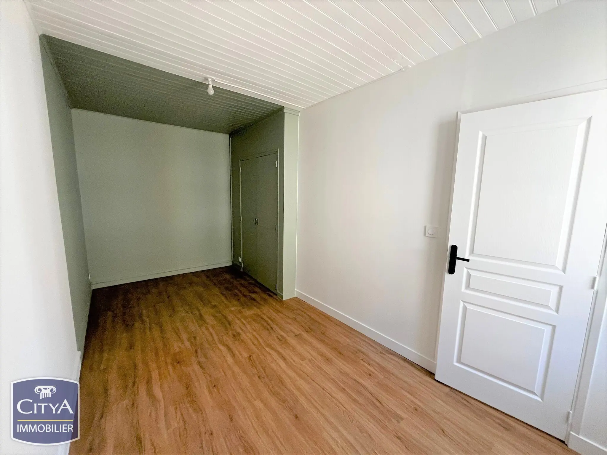Photo 3 Appartement 1 pièce 32.38m²