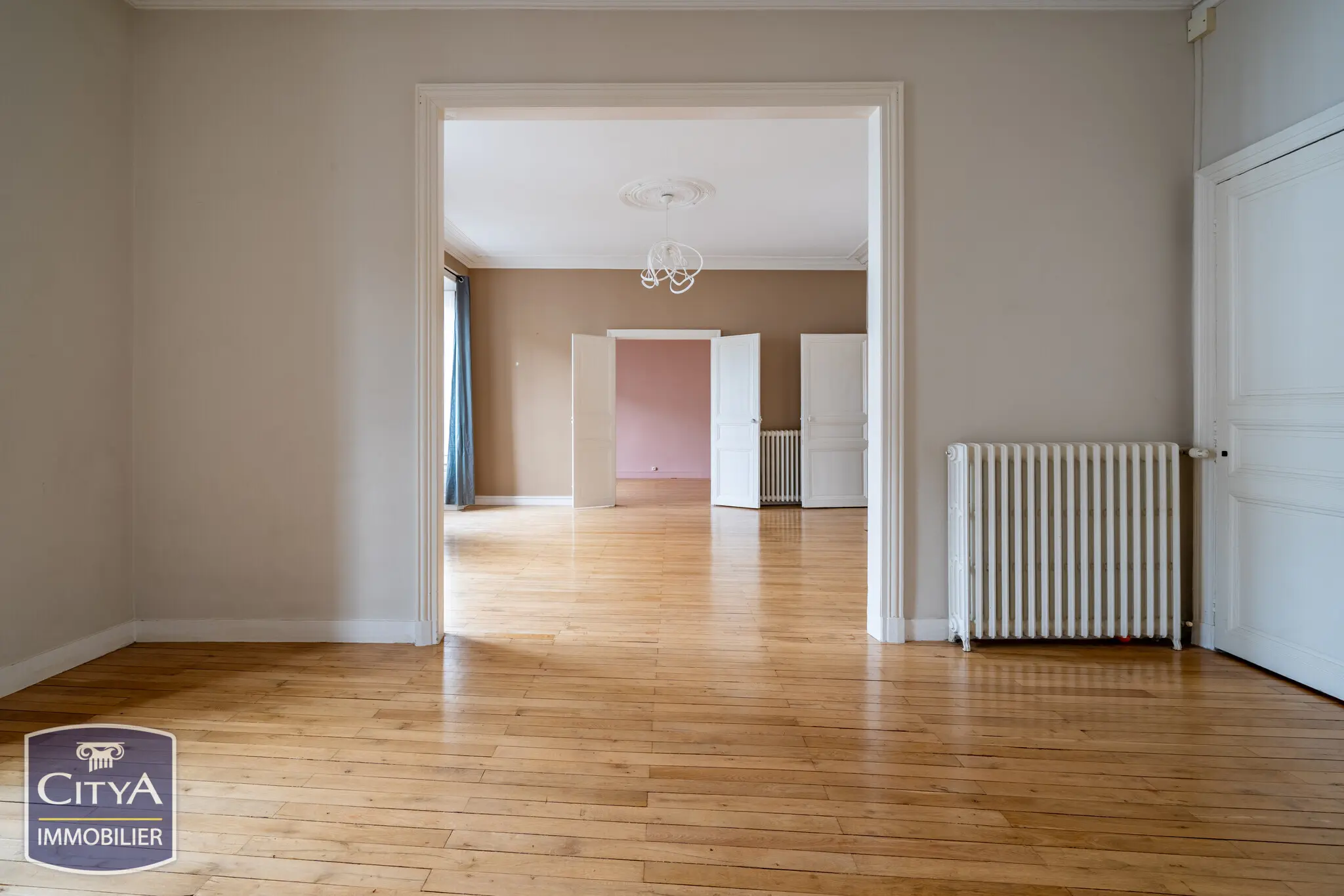 Photo 3 Appartement 4 pièces 135m²