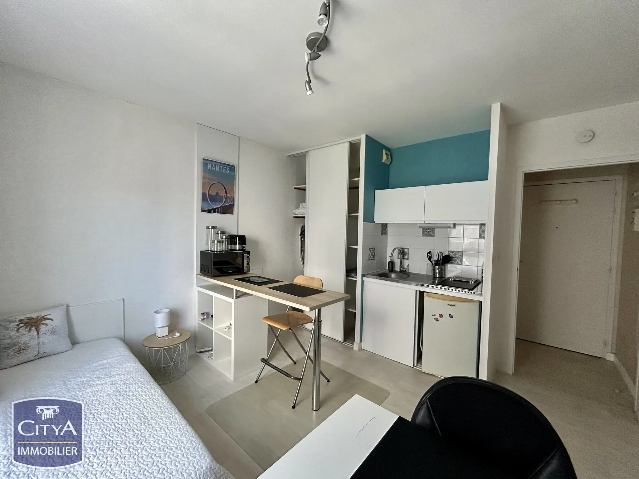Photo 1 Appartement 1 pièce 17.35m²
