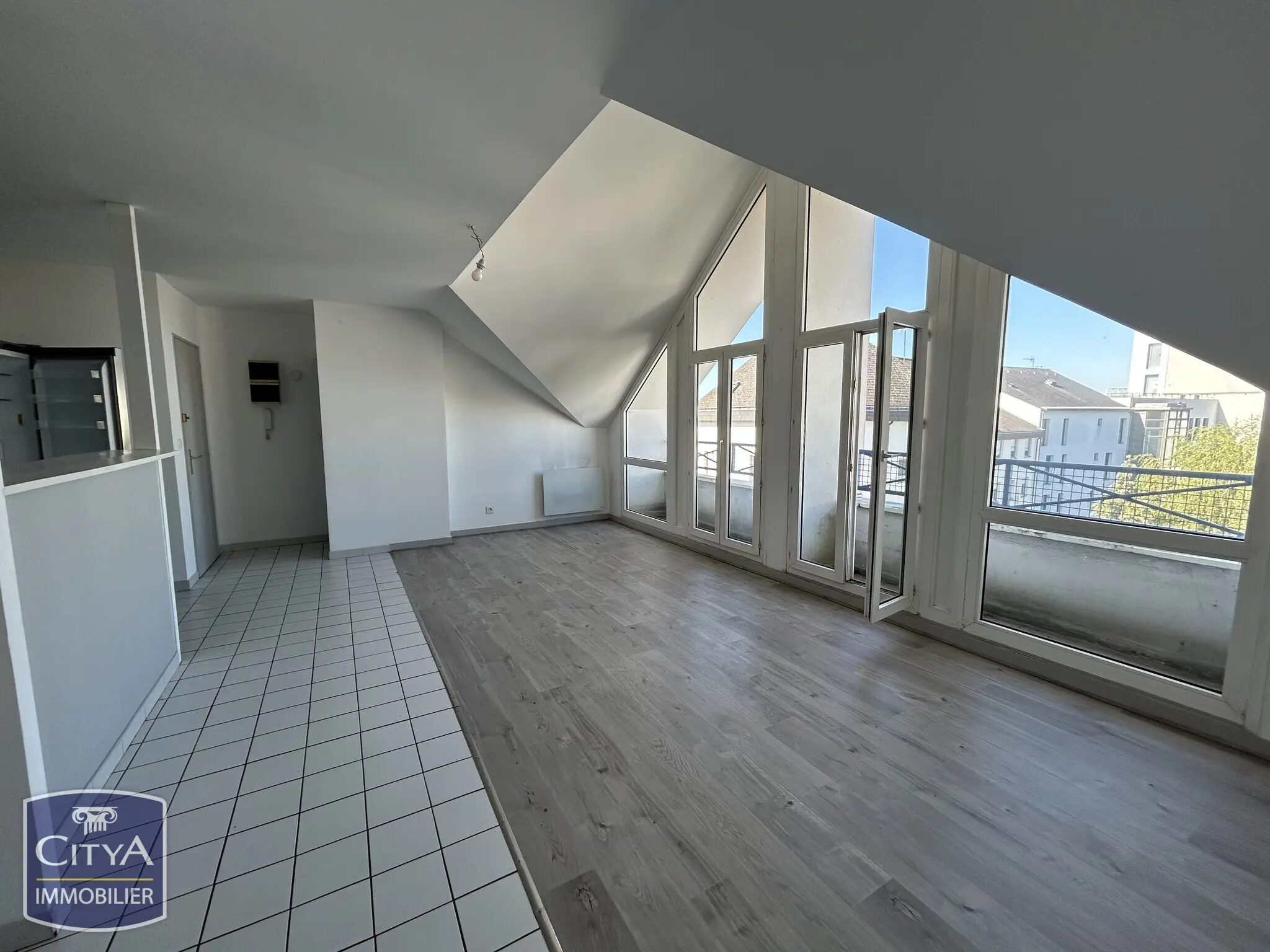 Photo 1 Appartement 3 pièces 65m²