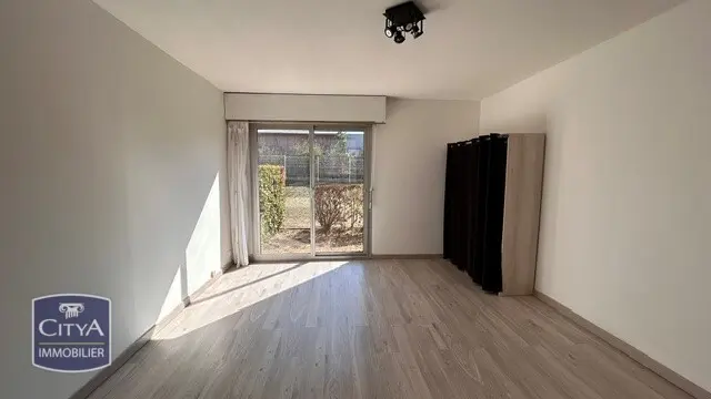 Photo 2 Appartement 1 pièce 30m²