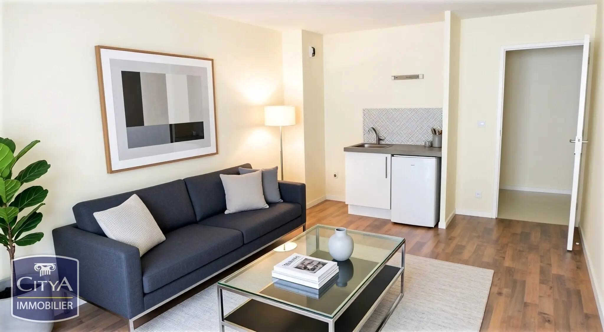 Photo 1 Appartement 1 pièce 27.26m²