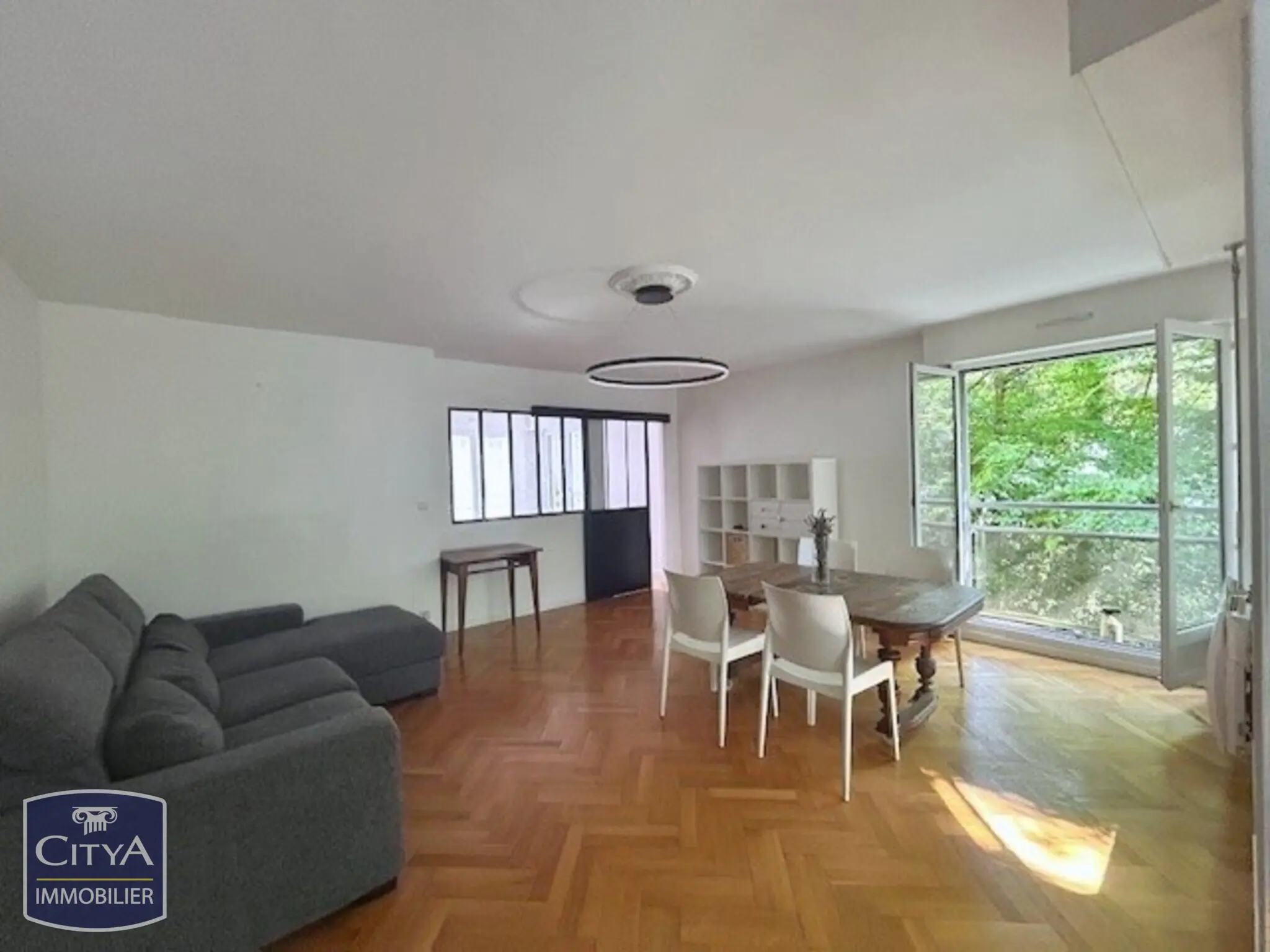 Photo 3 Appartement 4 pièces 84m²