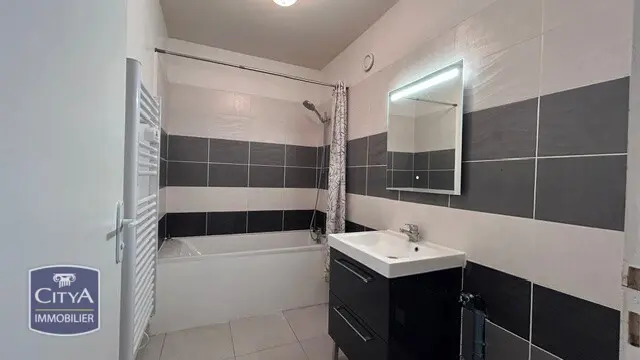 Photo 3 Appartement 1 pièce 30m²