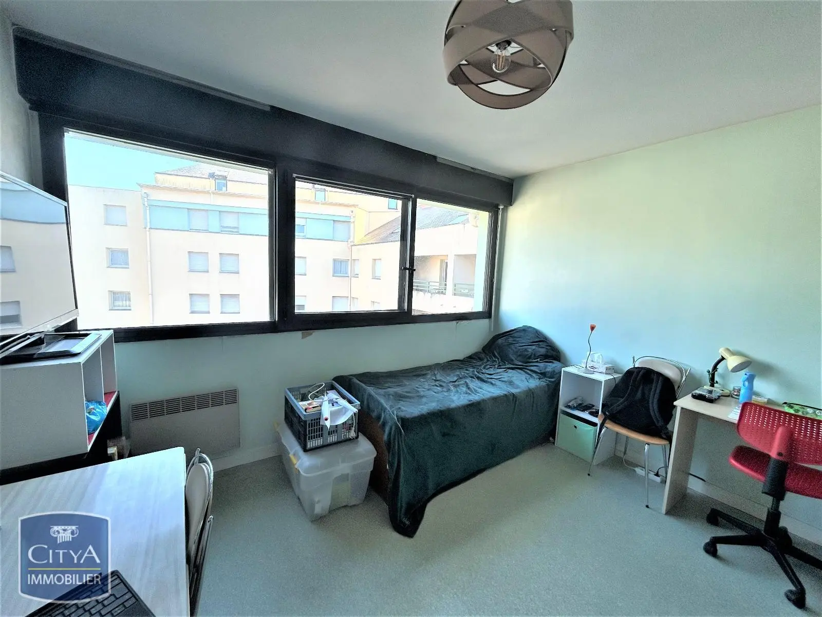 Photo 1 Appartement 1 pièce 18m²
