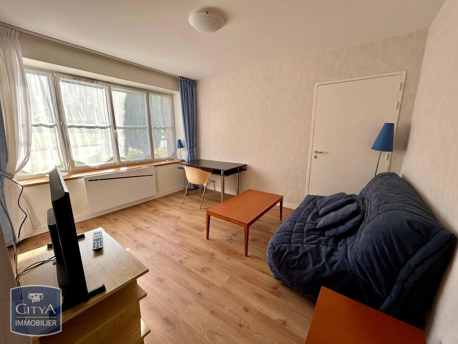 Photo 1 Appartement 1 pièce 25m²