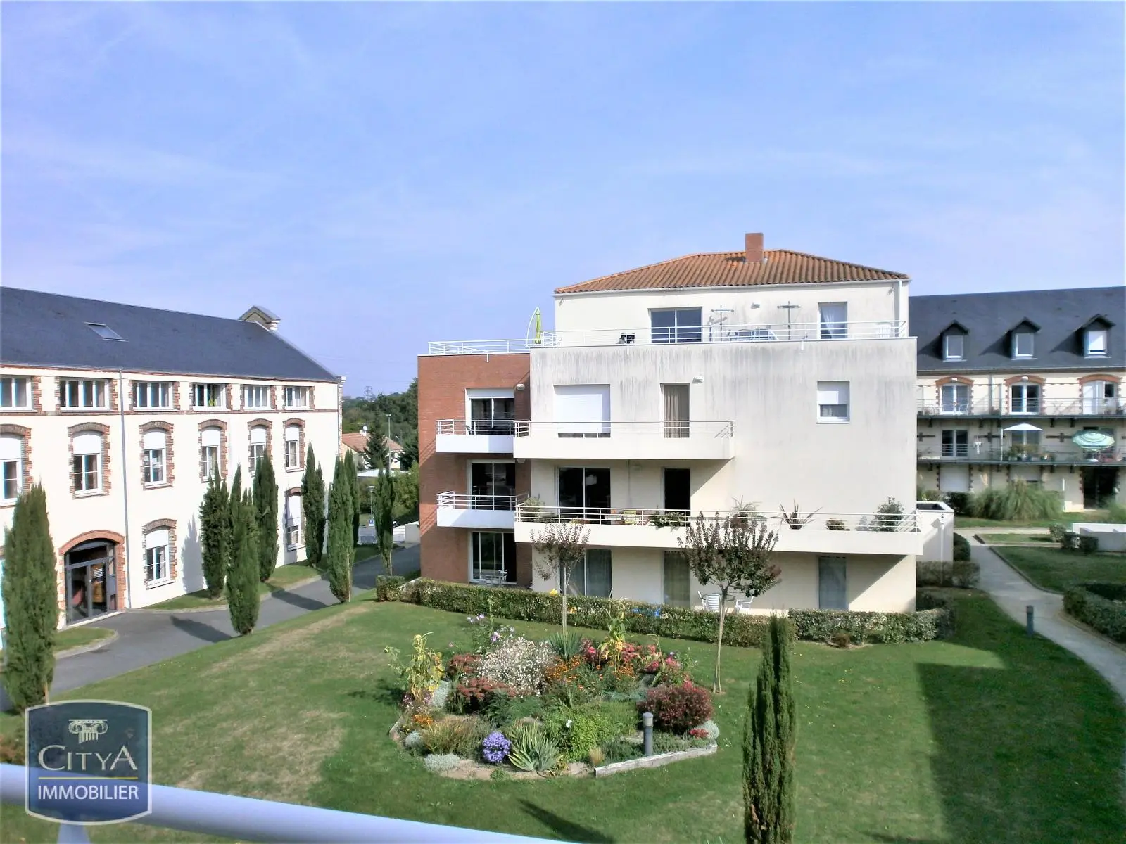 Photo 1 Appartement 5 pièces 125.39m²