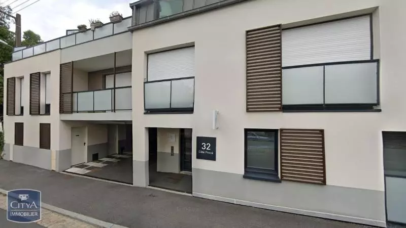 Illustration pour Appartement 1 pièce 17m² Photo Appartement 1 pièce 17m²