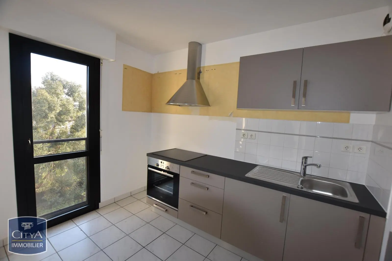Photo 2 Appartement 4 pièces 85.94m²