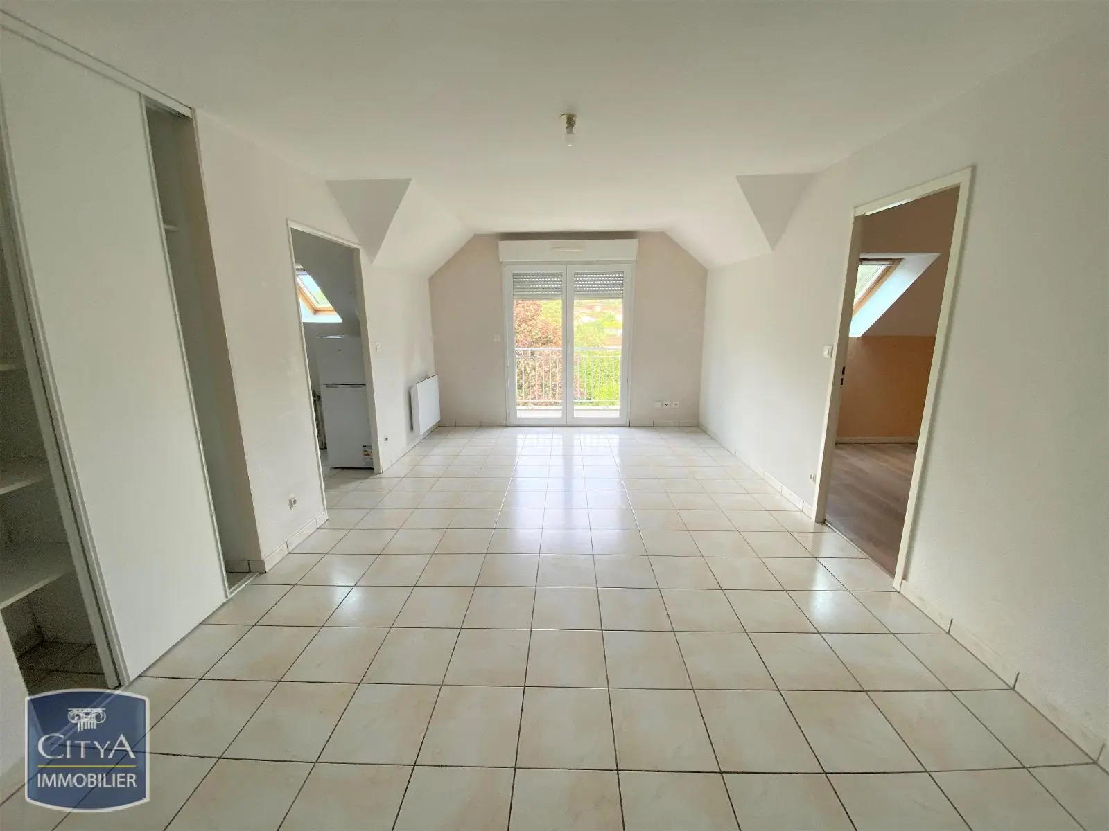 Photo 2 Appartement 2 pièces 56.47m²