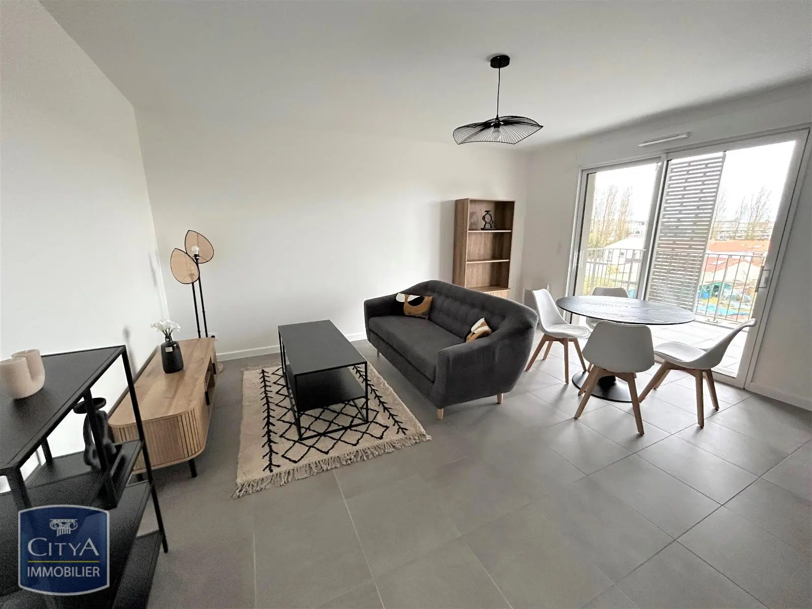 Photo 1 Appartement 2 pièces 47m²