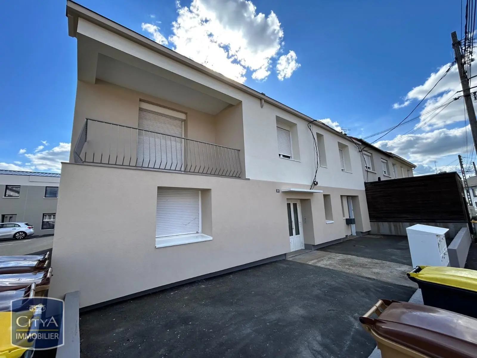 Photo 1 Appartement 1 pièce 27.12m²