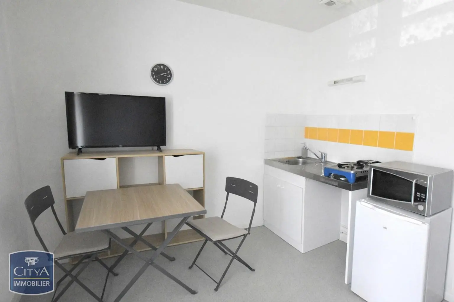 Photo 1 Appartement 1 pièce 21.1m²