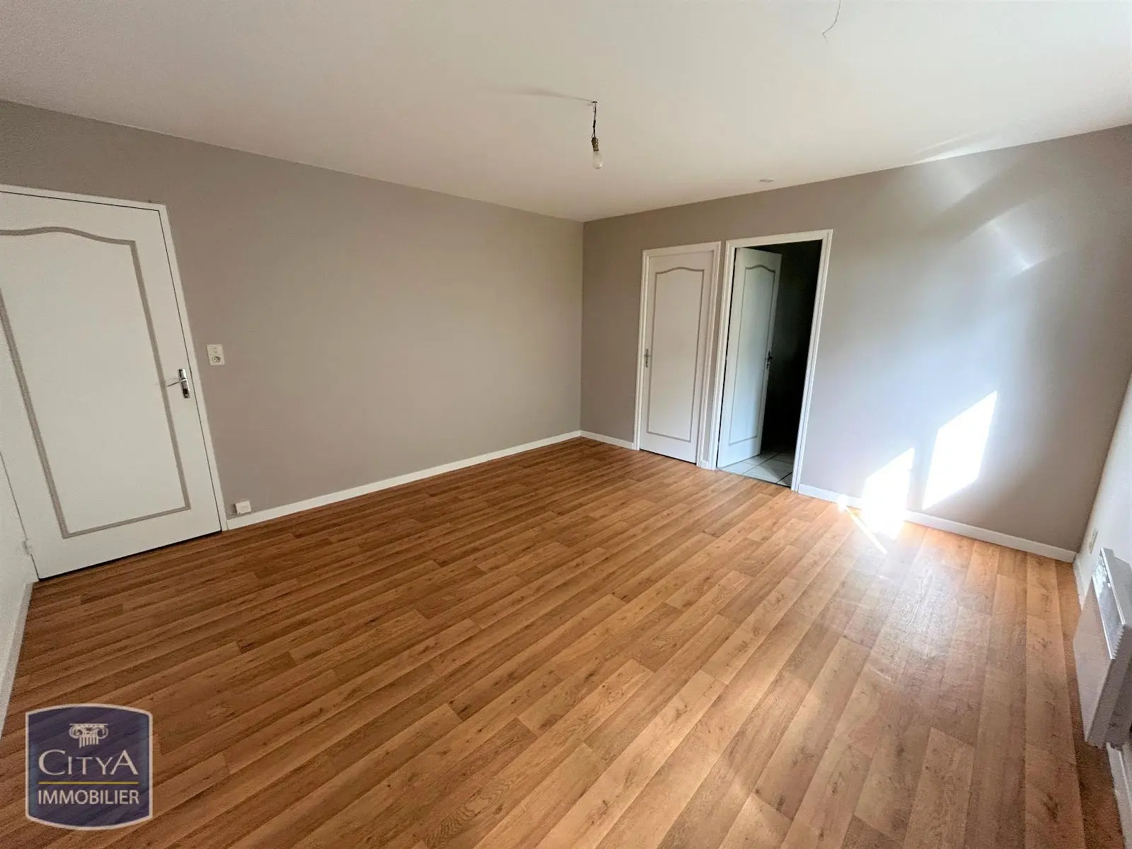 Photo 3 Appartement 1 pièce 30.32m²