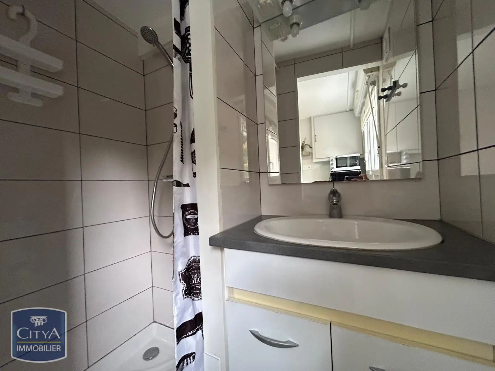 Photo 3 Appartement 1 pièce 14.58m²