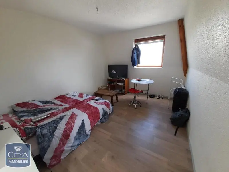 Photo 2 Appartement 1 pièce 23m²
