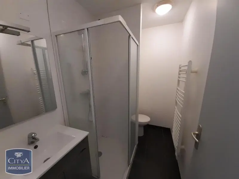Photo 3 Appartement 1 pièce 32.1m²