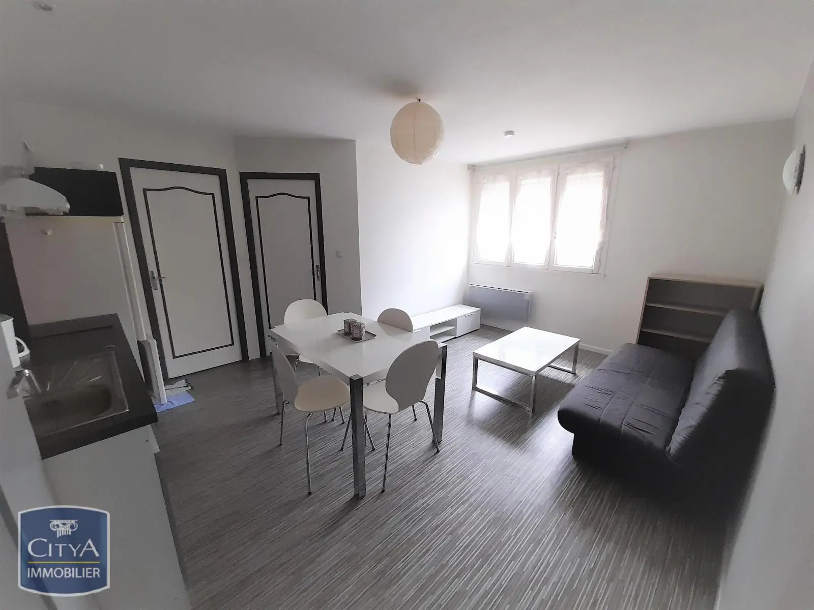 Photo 2 Appartement 2 pièces 27.76m²