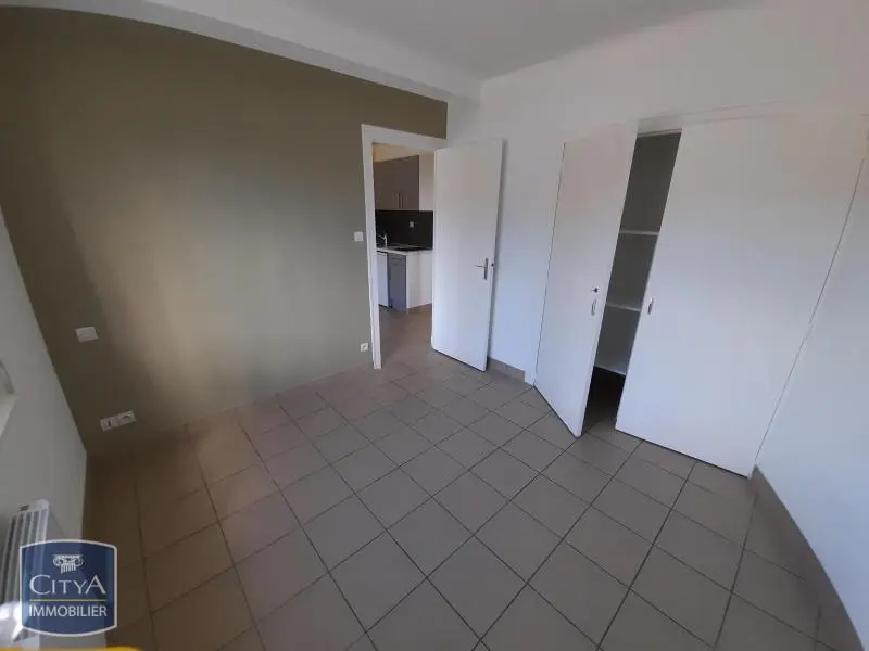 Photo 2 Appartement 2 pièces 28m²