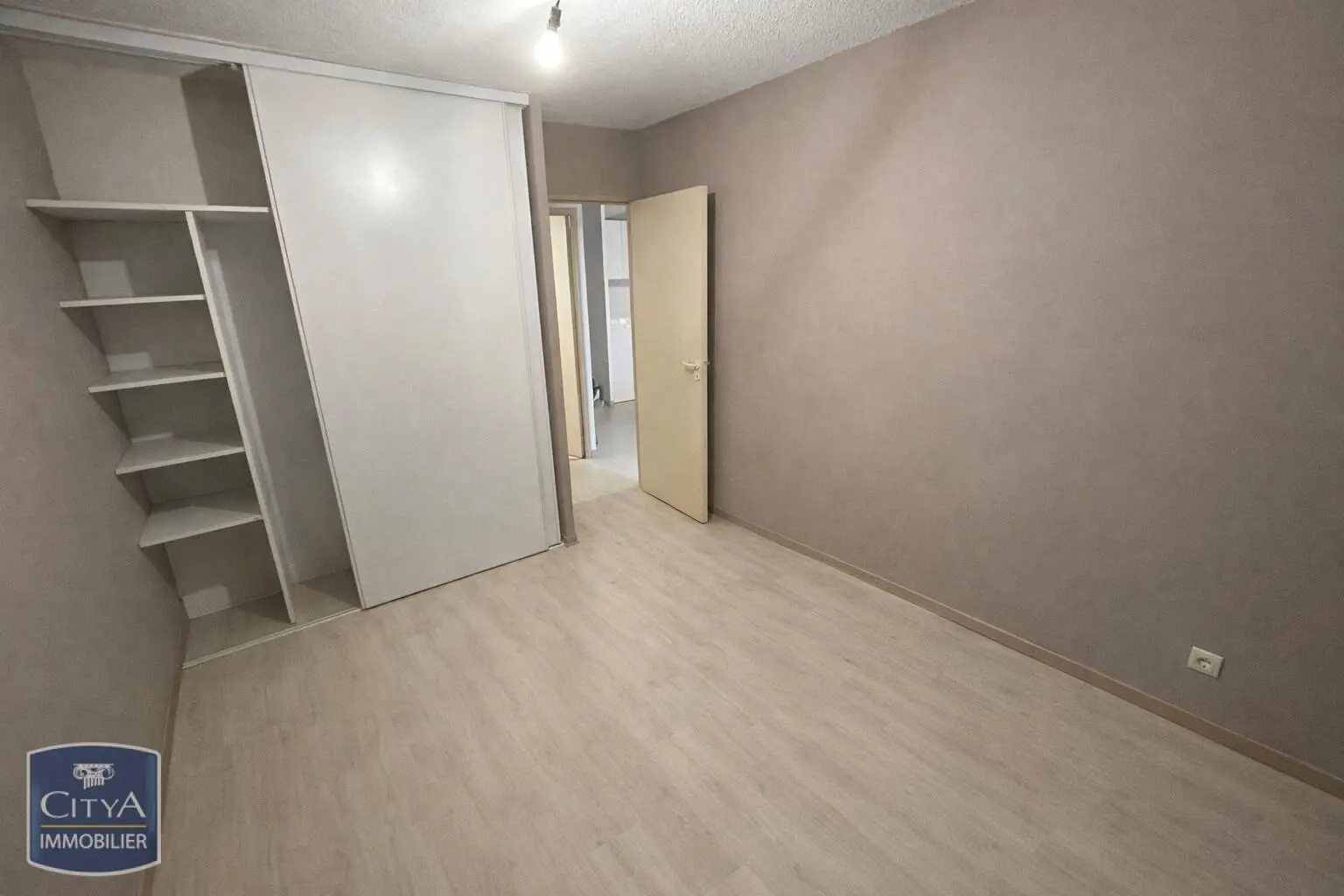 Photo 4 Appartement 2 pièces 41.88m²