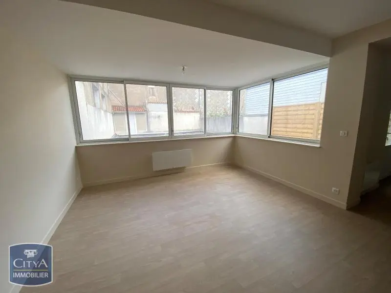 Photo 2 Appartement 3 pièces 70m²