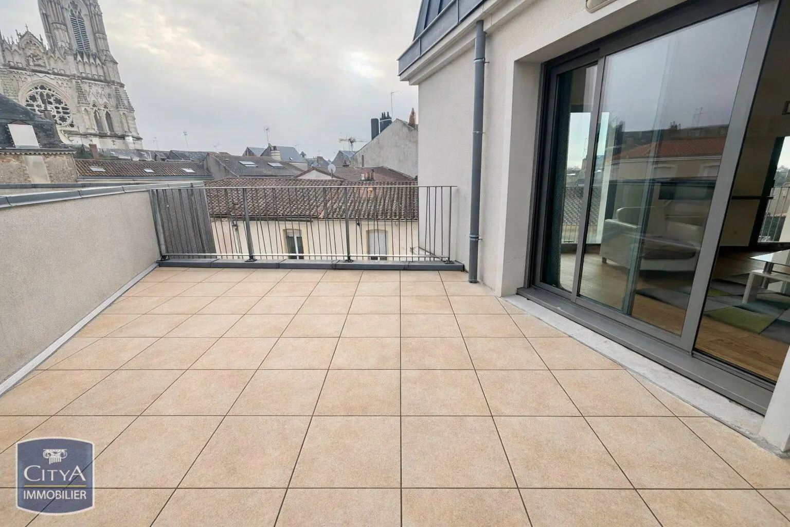 Photo 2 Appartement 4 pièces 83.9m²