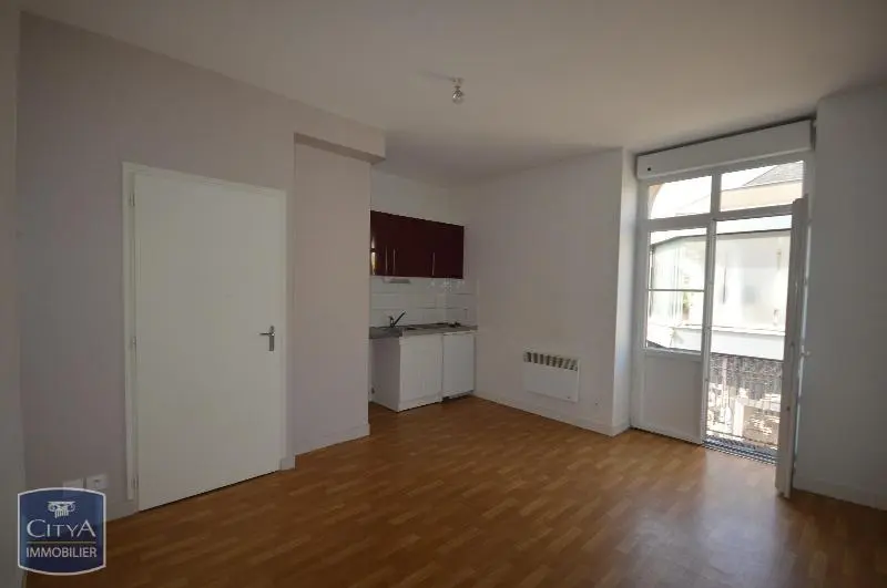 Photo 1 Appartement 1 pièce 18.5m²
