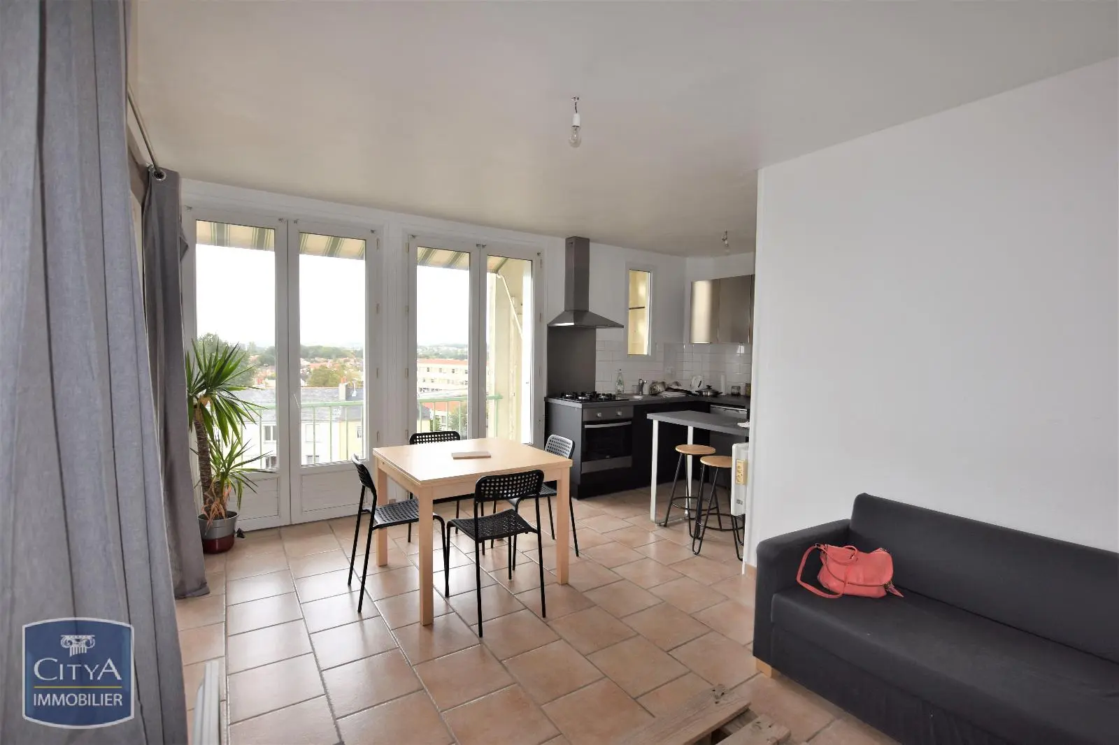Photo 1 Appartement 2 pièces 49m²