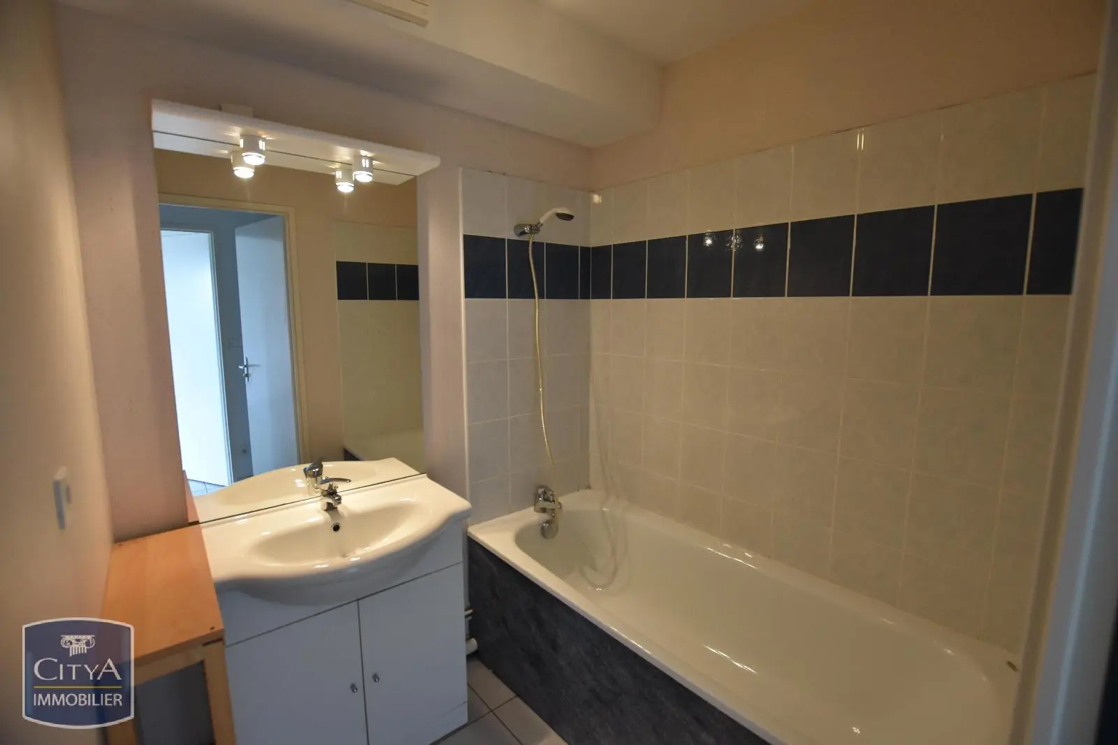 Photo 3 Appartement 2 pièces 46.02m²