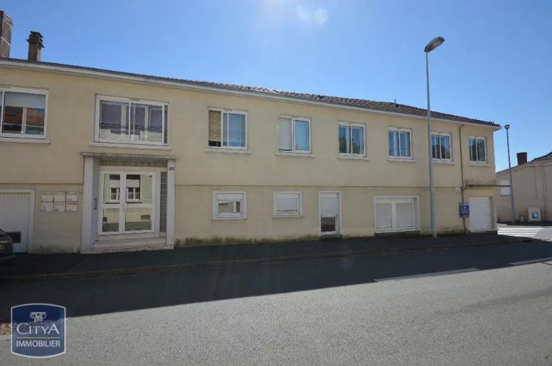 location T2 cholet