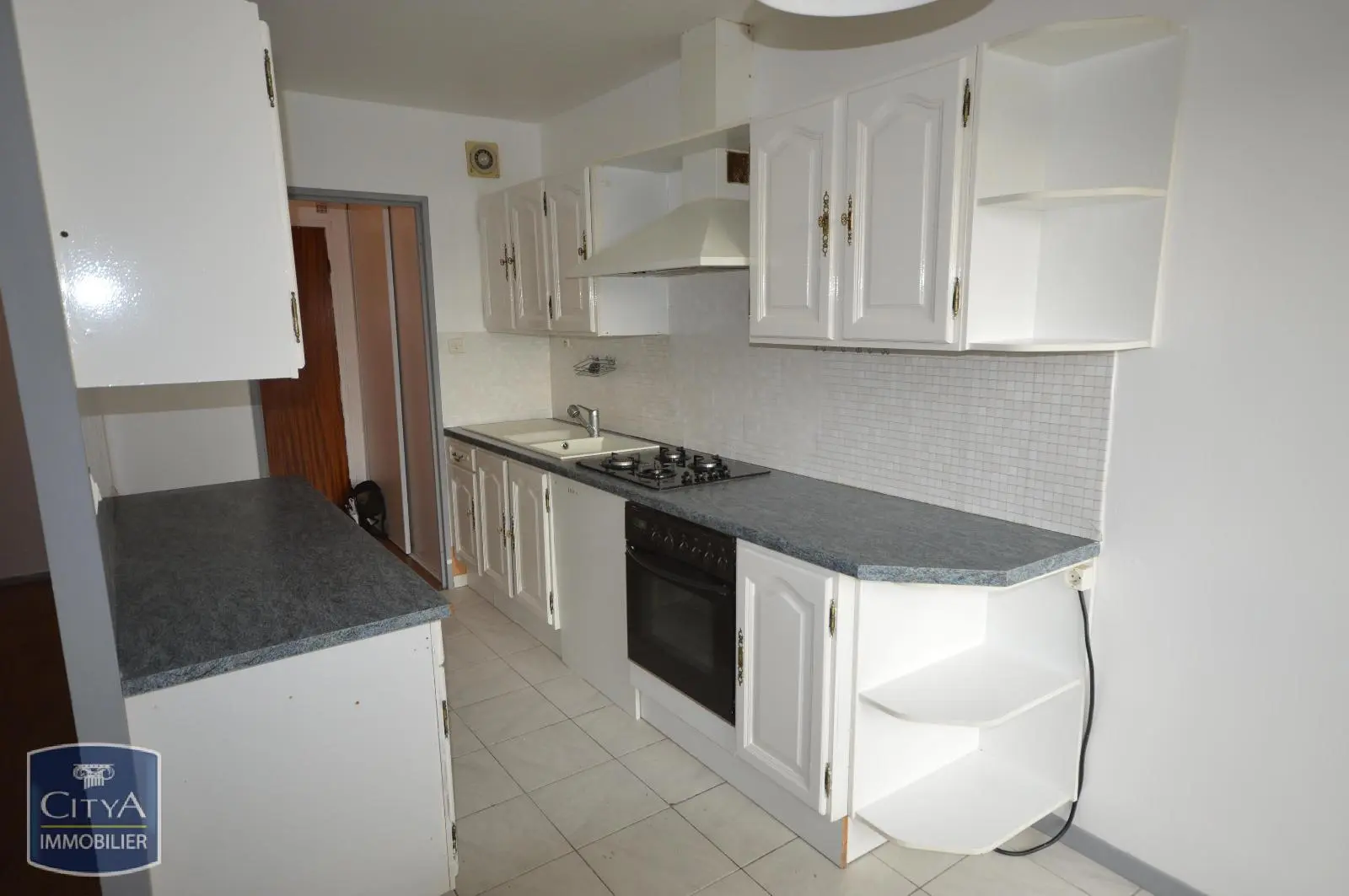Photo 1 Appartement 4 pièces 80m²