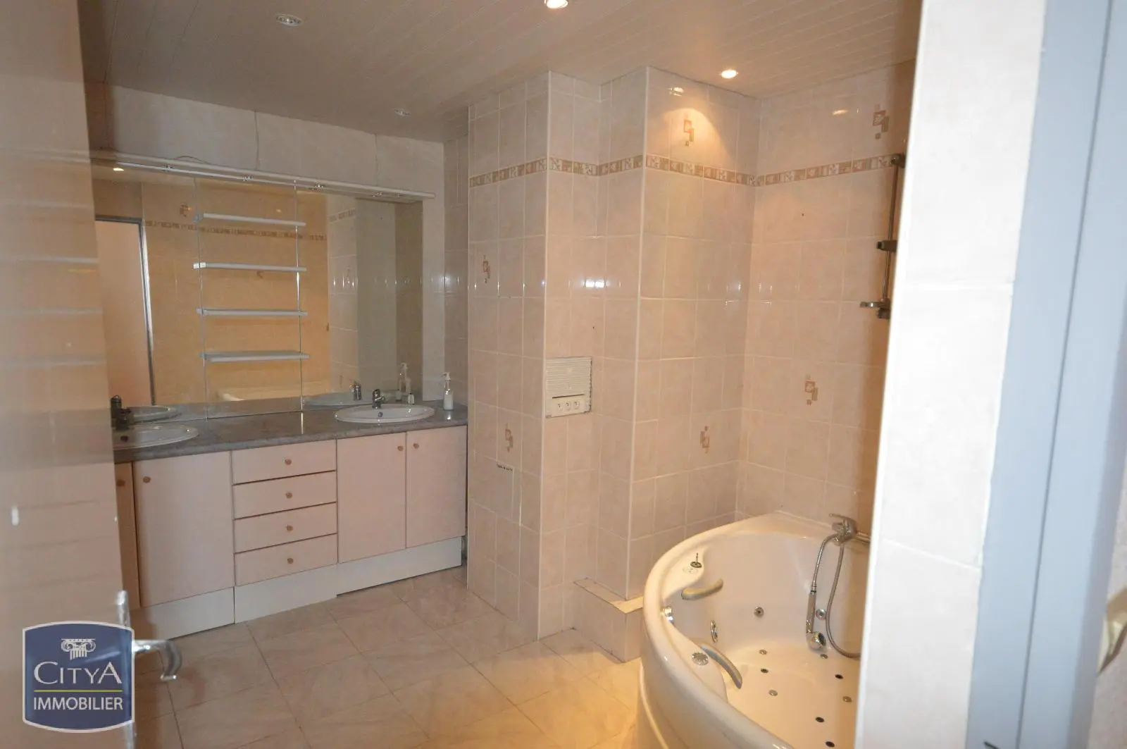 Photo 6 Appartement 4 pièces 80m²
