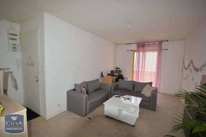 Photo 1 Appartement 1 pièce 35.93m²