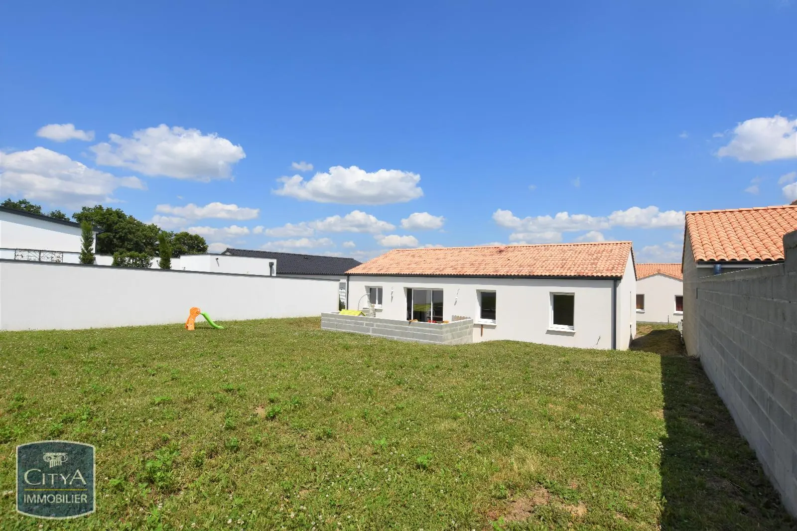 Photo 1 Maison 4 pièces 80.04m²