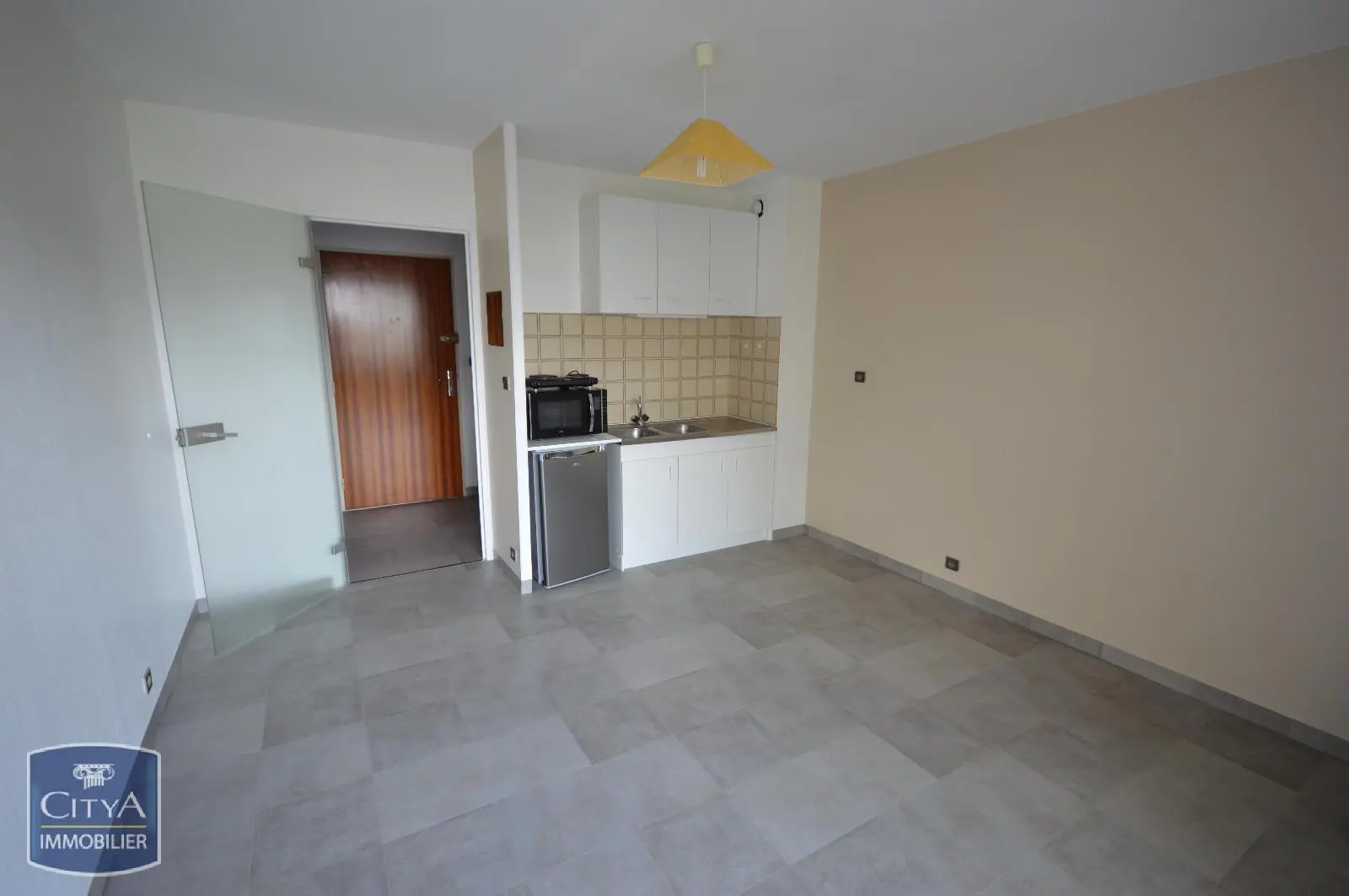 Photo 2 Appartement 1 pièce 21m²