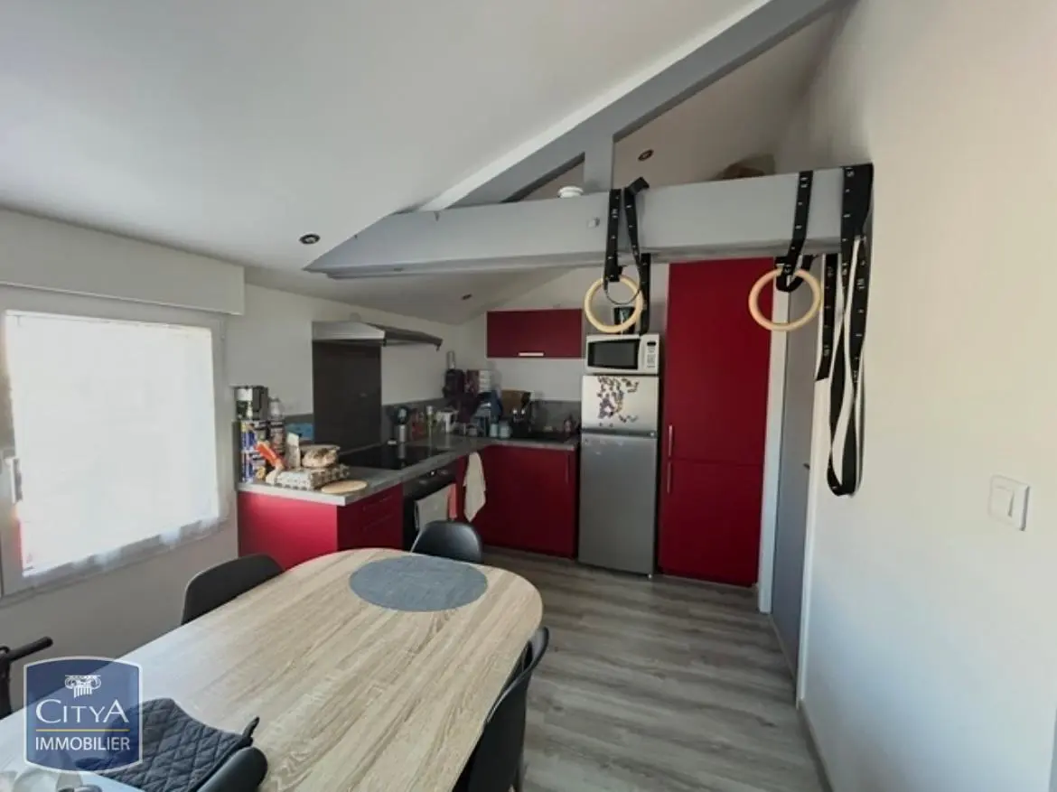 Photo 2 Appartement 1 pièce 31.49m²