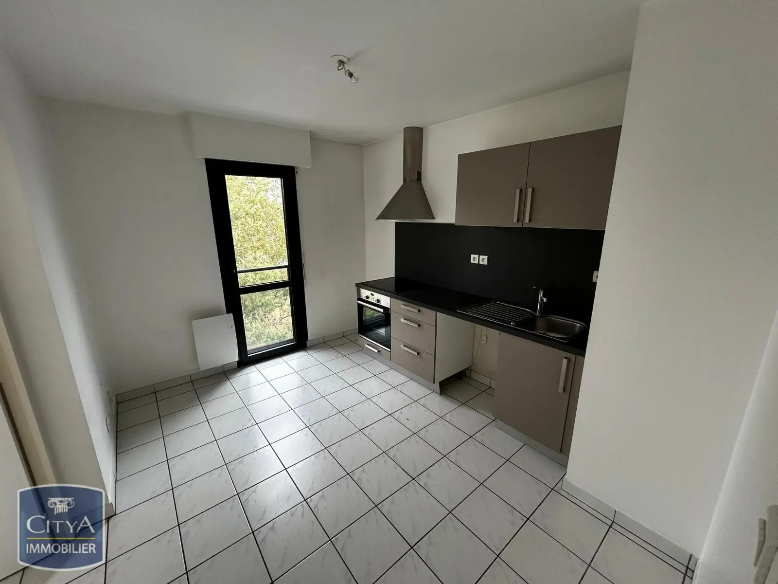 Photo 3 Appartement 4 pièces 85.94m²