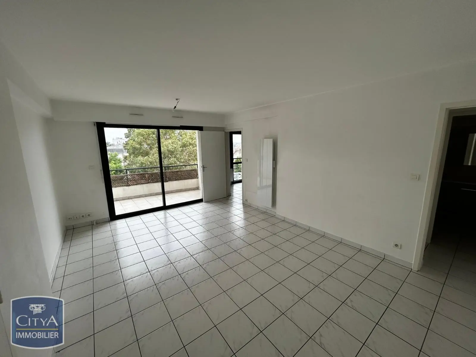 Photo 1 Appartement 4 pièces 85.94m²