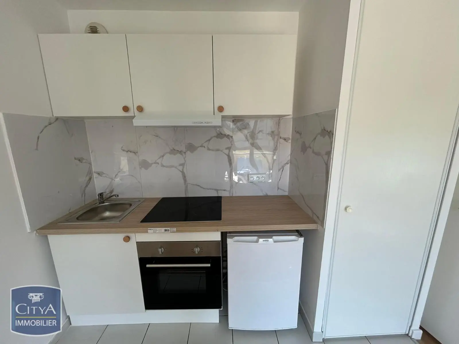 Photo 2 Appartement 1 pièce 34.96m²