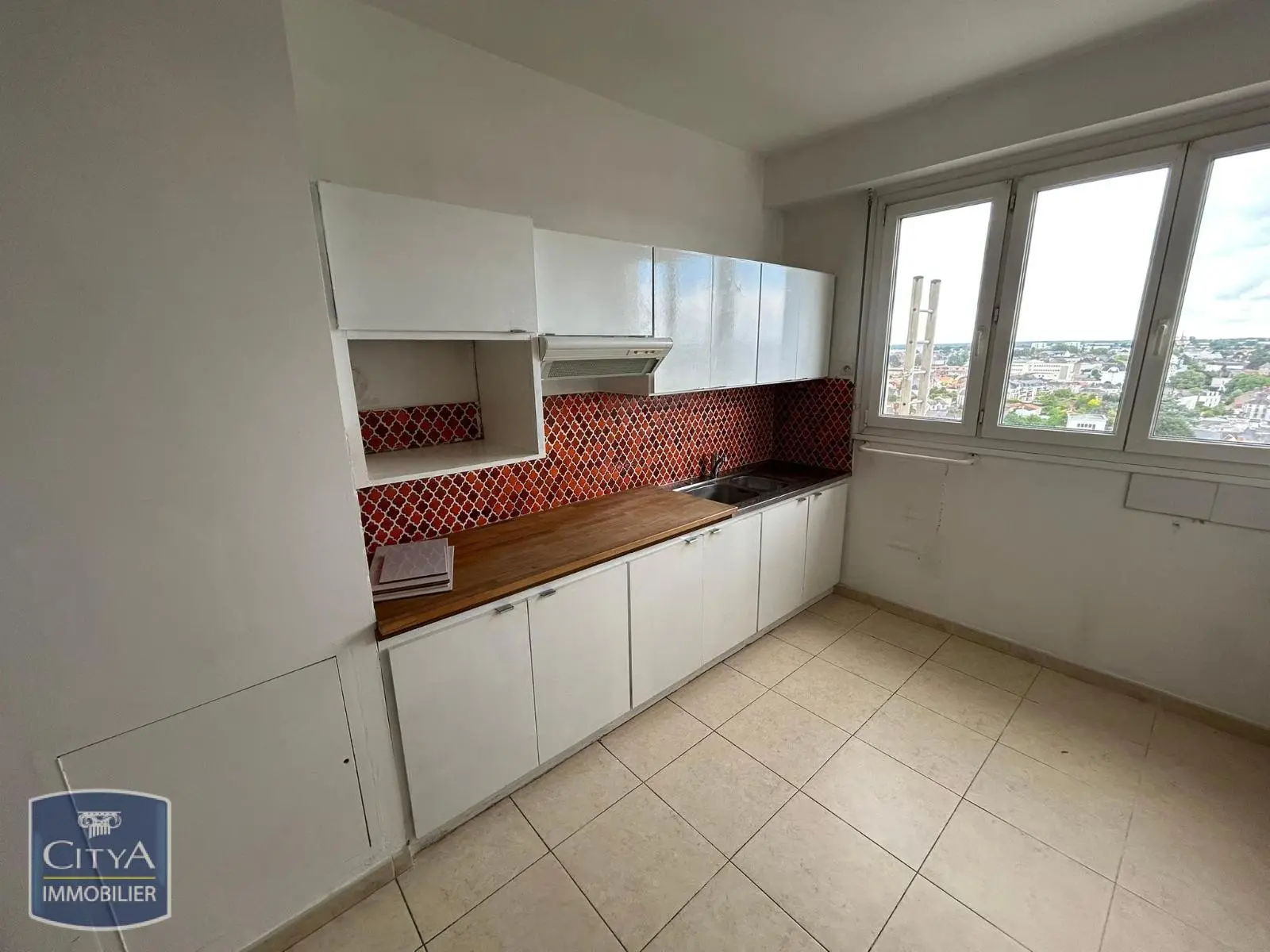 Photo 3 Appartement 2 pièces 89.42m²