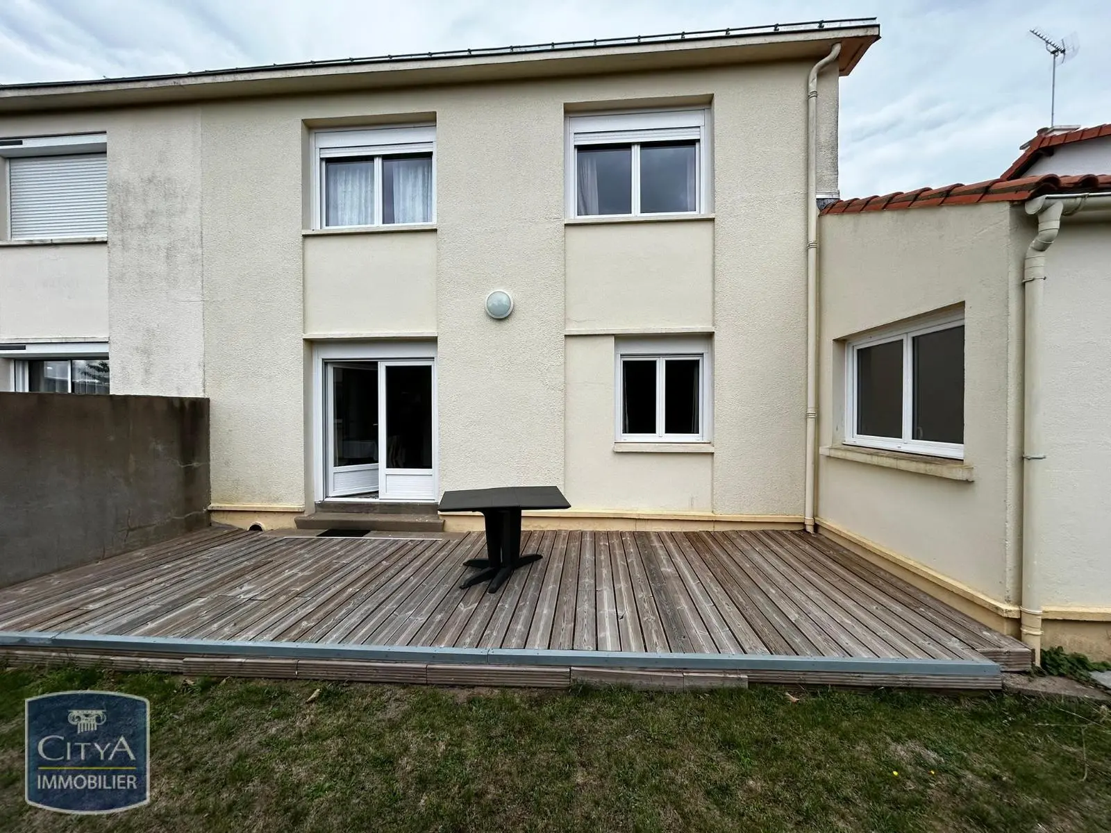 Photo 1 Maison 4 pièces 78.6m²