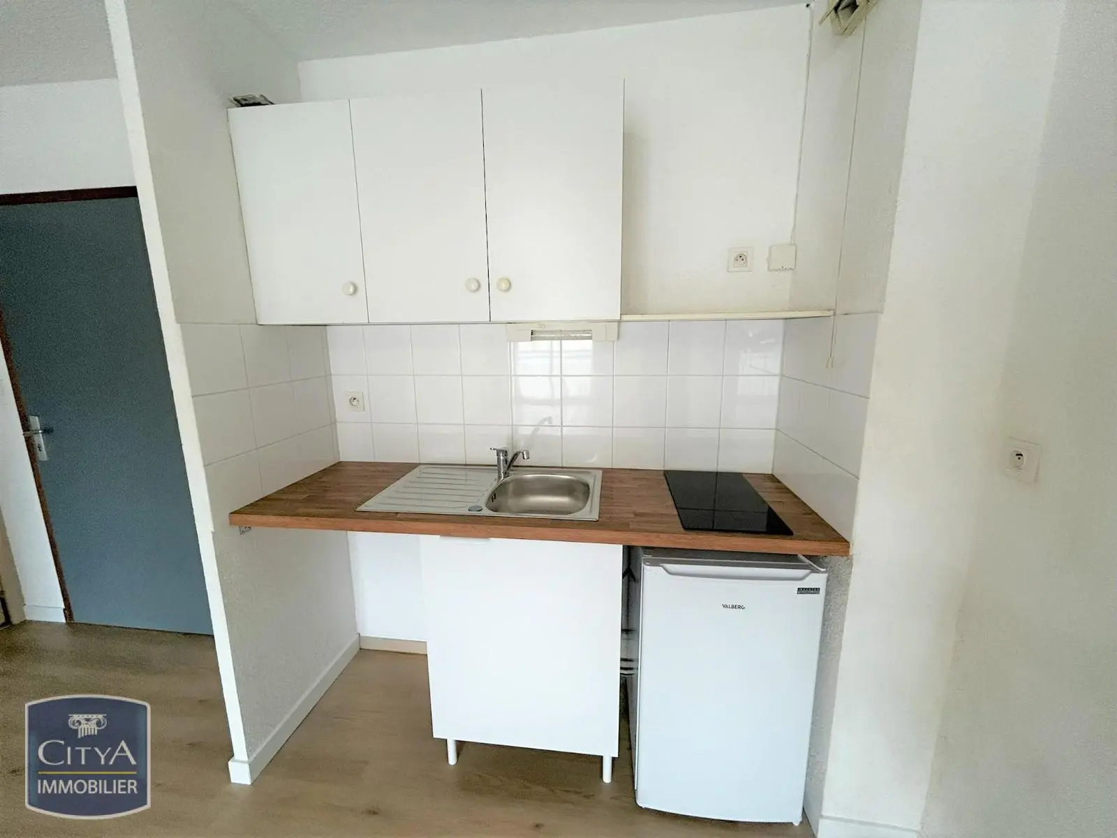 Photo 2 Appartement 2 pièces 41.88m²