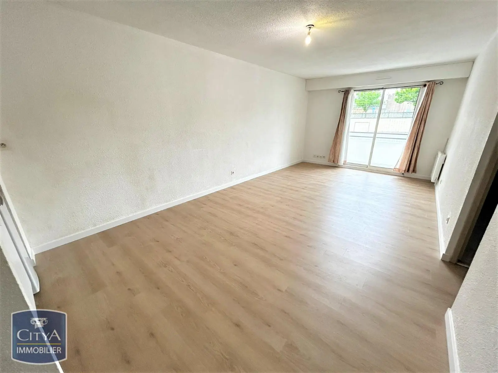 Photo 1 Appartement 2 pièces 41.88m²