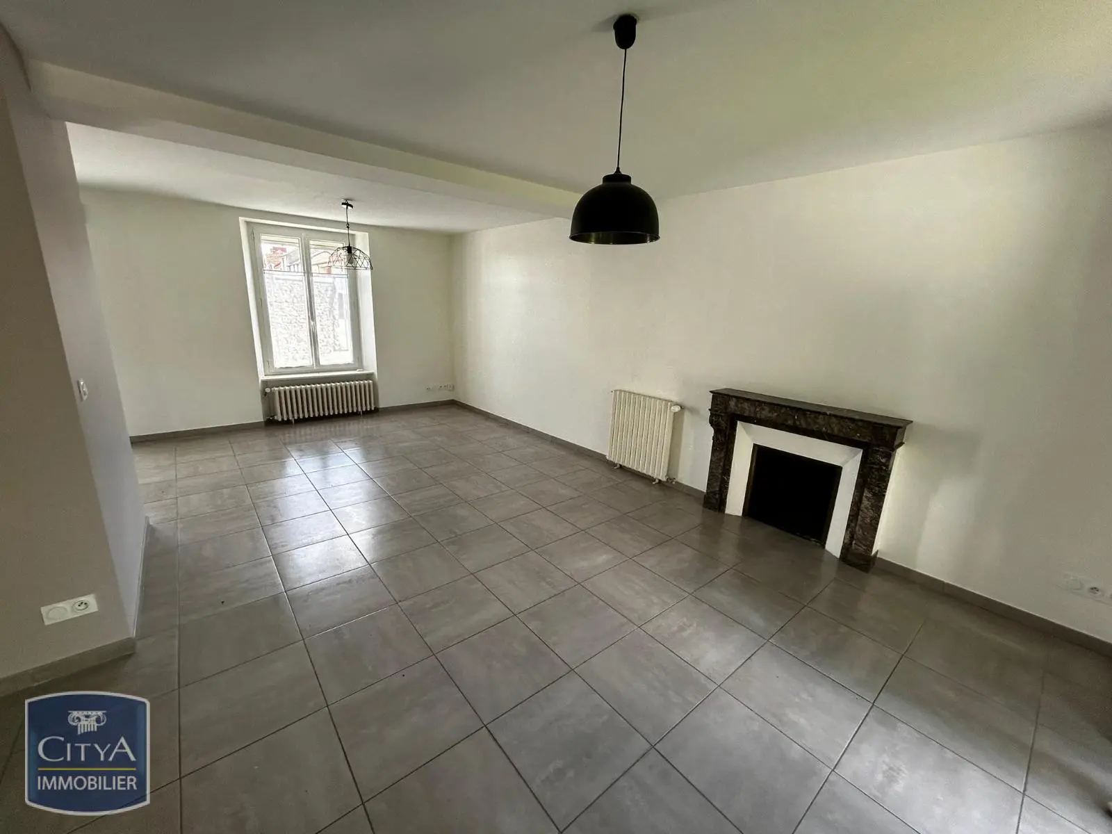 Photo 1 Maison 4 pièces 75m²